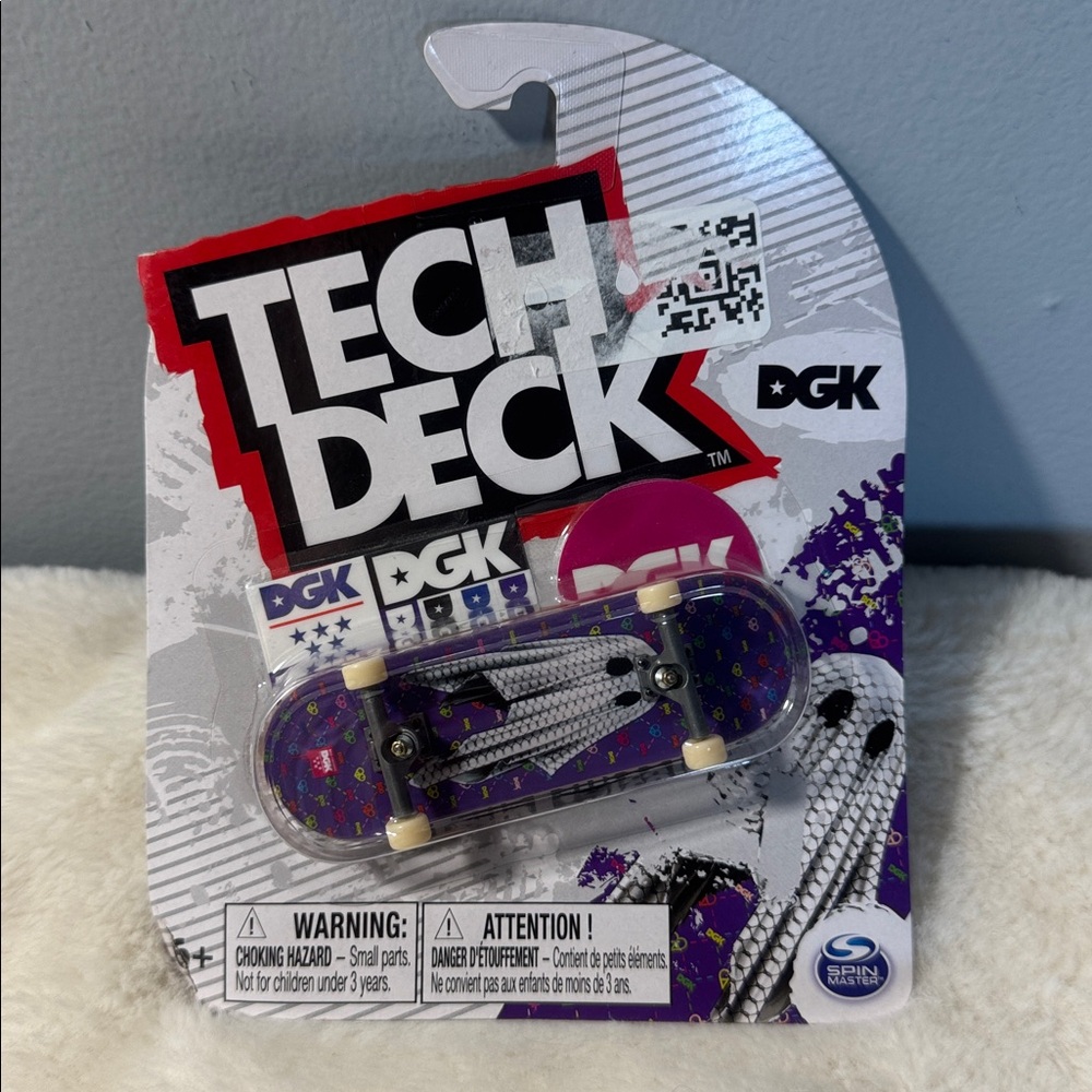 Tech Deck Fingerboard DGK - Boo Johnson Ghosted Ultra Rare